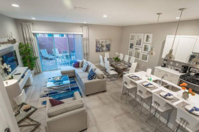 DLuxx Vacay Disney 5 Suite House with Hot Tub 2633